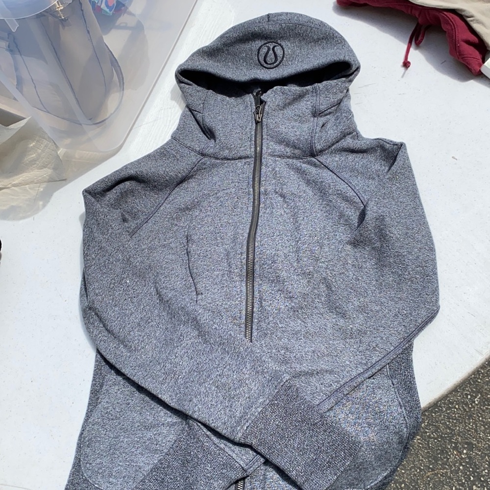Gray lululemon scuba hoodie
